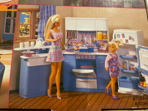 1998 Barbie So Real So Now Kitchen Stove/Oven, Sink, Fridge