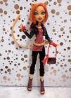 Monster High First Wave Toralei Stripe Doll W/  Bendable Tail & Purse