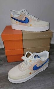 Size 10 mens - Nike Air Force 1 '07 