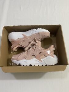 New Women’s Size 8.5 Pink Nike Air Huarache Craft Running Shoes DQ8031 600