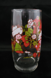 Vintage MINT 1980 Strawberry Shortcake Glass Cup 