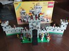 Lego King's Castle 6080 with instructions and box 1 plume short