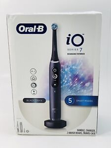 Oral-B iO Series 7 Electric Toothbrush with 1 Replacement Brush Heads, (Used)