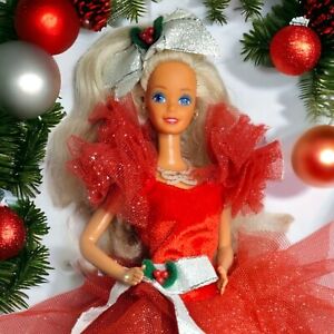 Vtg 1988 1st Holiday Barbie Red Tulle Gown Silver Ribbon Accents Shoes Earrings