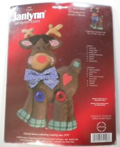 Janlynn Felt Randy Reindeer Stitch Kit Buttons Floss Stuffed Animal Christmas