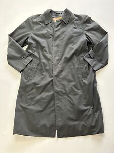 Burberry London Trench Coat Men's 52R Black Reversible Collared Long Sleeve