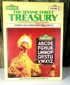 Sesame Street Treasury Vol 1 Hardback Muppets Big Bird Book Vintage