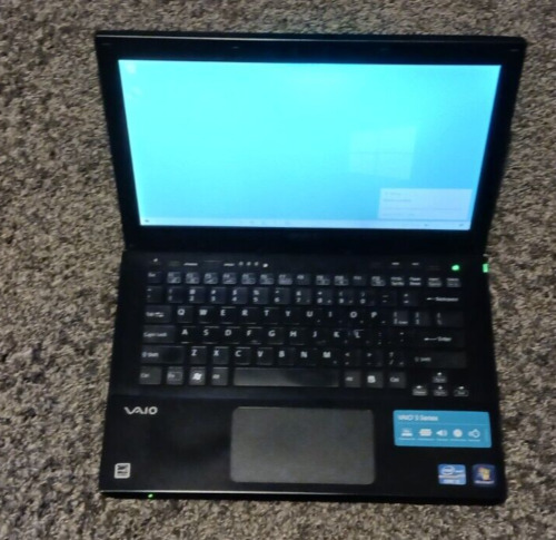 SONY VAIO SVS131B11L PERSONAL COMPUTER i5 laptop