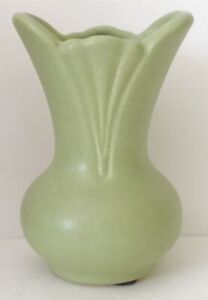 New ListingVINTAGE Royal HAEGER for Restoration Hardware RETRO MCM GREEN Mini Small Vase