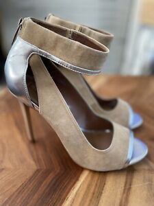 BCBG MAXAZRIA Stiletto Heels Thick Ankle Straps Tan Suede/Silver  Size 39