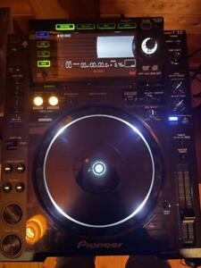 Pioneer DJ CDJ-2000 Digital DJ Deck Turntable CDJ2000 used japan