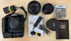 Sony - Alpha a77 DSLR Camera w/ 3 lenses / 75-300 / 18-70 / 8mm FishEye (₧)