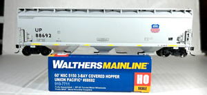 WALTHERS HO SCALE 60' NSC 5150 3-BAY COVERED HOPPER UNION PACIFIC 910-7711
