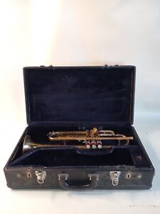 CONN Trumpet For Parts Or Repair - Comes With Case But No Mouth Piece