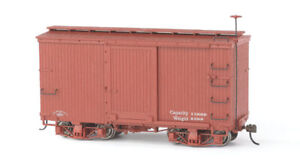 Bachmann - 18' Wood Boxcar - Spectrum� -- Data Only (Oxide Red) pkg(2) - On30