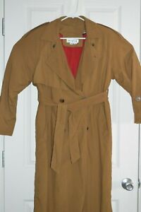 Braefair Womens Long Trench Coat Lined Belted Size 4P 4 buttons Winter Brown