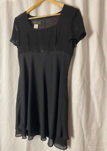 90's Vintage Donna Ricco size 10 Black satin babydoll Mini Dress