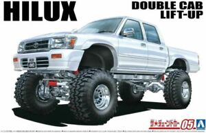 Aoshima 1/24 The Tuned Car(5)Model Kit Toyota Hilux 4WD LN107 Double Cab Lift-Up