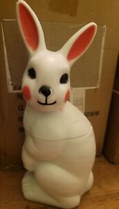Vintage Blowmold Plastic Easter Bunny Container Peoria Plastics Candy Holder