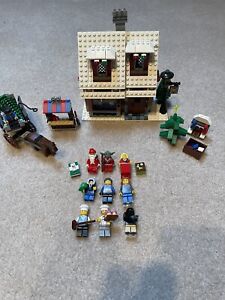 LEGO Creator Expert: Winter Village Bakery (10216) With Yoda Santa And Santa