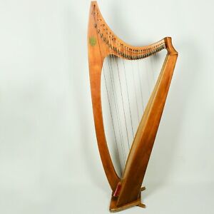 Lyon & Healy Troubadour 33-String Lever Harp