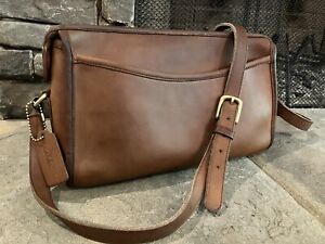 VINTAGE Coach Taylor Zip Crossbody  Bag British Tan Leather 9944 MADE IN USA