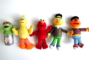 5 Sesame Street Plush Figures - Bert/Ernie/Elmo/Big Bird/Oscar ~ 5 inches tall