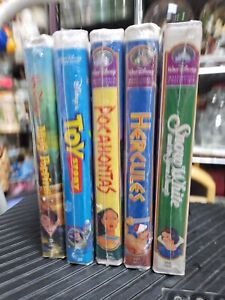 Lot of 5 NEW Sealed Walt Disney Animated Movies VHS Tapes Clamshell Masterpiece