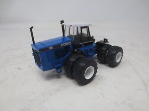 TOP SHELF 1/64 SCALE FORD VERSATILE 1156 4WD w/ DUALS FARM TOY TRACTOR