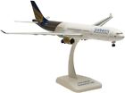 Hogan Shaheen Airbus Airbus A330-300  1/200 FINISHED plane model aircraft
