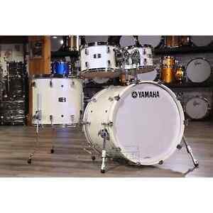 Yamaha Absolute Hybrid Maple 4pc Drum Set Polar White