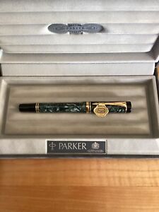 Parker Vintage Duofold Green Marble Rollerball Pen Mk1 new in original packaging