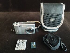 Fujifilm FinePix Compact Digital Camera F470 6.0MP Silver No Charger