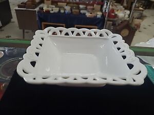 Vtg 1940s Depression Milk Glass Square Footed Cake Plate Scalloped Lace Edge