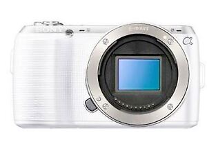Sony Alpha NEX-C3 Digital Camera Body (White) (Intl Model) Version anty)