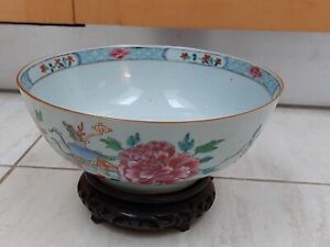 Chinese 18th Century Famille Rose Bowl -Qianlong Period