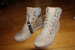 Sorel Womens bootie size 9 used