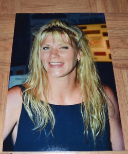 GINGER LYNN 8X12 ADULT  PORNSTAR CANDID NEVER BEFORE SEEN PHOTO SEXCLUSIVE!