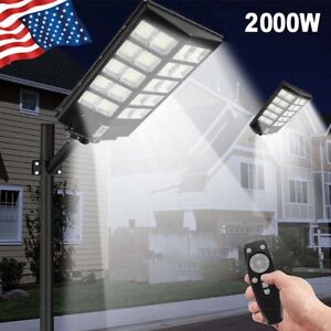 Outdoor Commercial 2000W LED Solar Street Light IP67 Dusk-to-Dawn Road Lamp+Pole