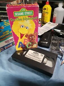 Sesame Street Do the Alphabet VHS vintage Video Tape 1996 Learning ABCs Muppets