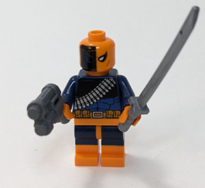 LEGO Deathstroke (Slade Wilson) Minifigure From DC Super Heroes set 76034