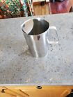 VOLLRATH STAINLESS STEEL 3 QUART METAL PITCHER WITH ICE GUARD #8113
