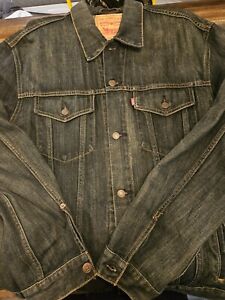 Men's Levi Strauss And Co. (Levi's) Dark Denim Button Up Jean Jacket Excellent C