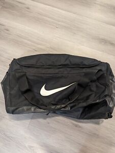 Nike Large Duffel Bag Black Crossbody Gym Bag Traveling College Comfort Strap