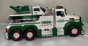 Hess 2019 Toy Tow Trucks Rescue Team With Lights and Sounds, Pre-owned