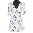 Lulus Womens Dress Wrap Floral Tie Waist Bell Sleeve White Blue Size Medium BS