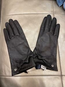 ETIENNE AIGNER GENUINE LEATHER GLOVES WITH BOW SMALL