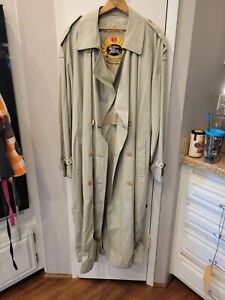 Vintage Burberry Prorsom Collection Trench Coat
