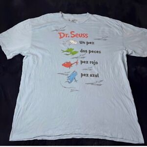 VINTAGE Dr. Seuss One Fish Two Fish Red Fish Blue Fish in Spanish Size XXL