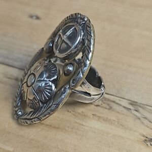 Vintage Navajo Pawn Flower Sterling Silver Ring Sz. 7.25 Signed H 16.3g IP54